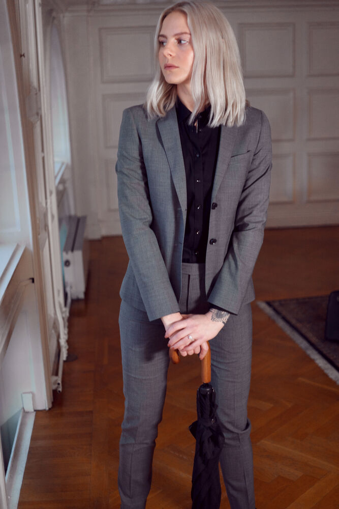 Black Bow 60 Woman